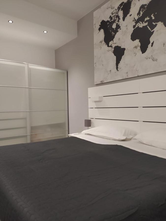 Apartmán Helvetia Garibaldi Janov Exteriér fotografie